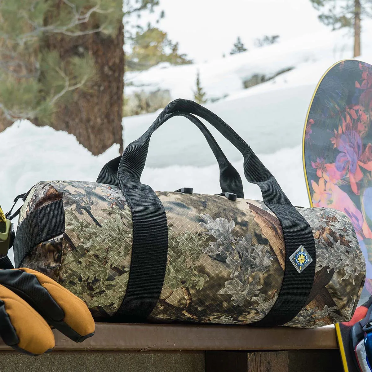 08" X 18" KING'S CAMO TOUGH GEAR BAG (14L)