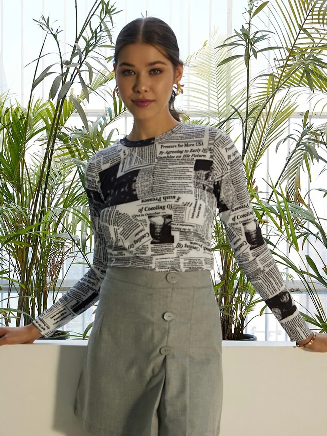 Berrylush Women White, Grey, & Black Graphic Printed Round Neck Slim Fit Knitted Regular T-Shirt