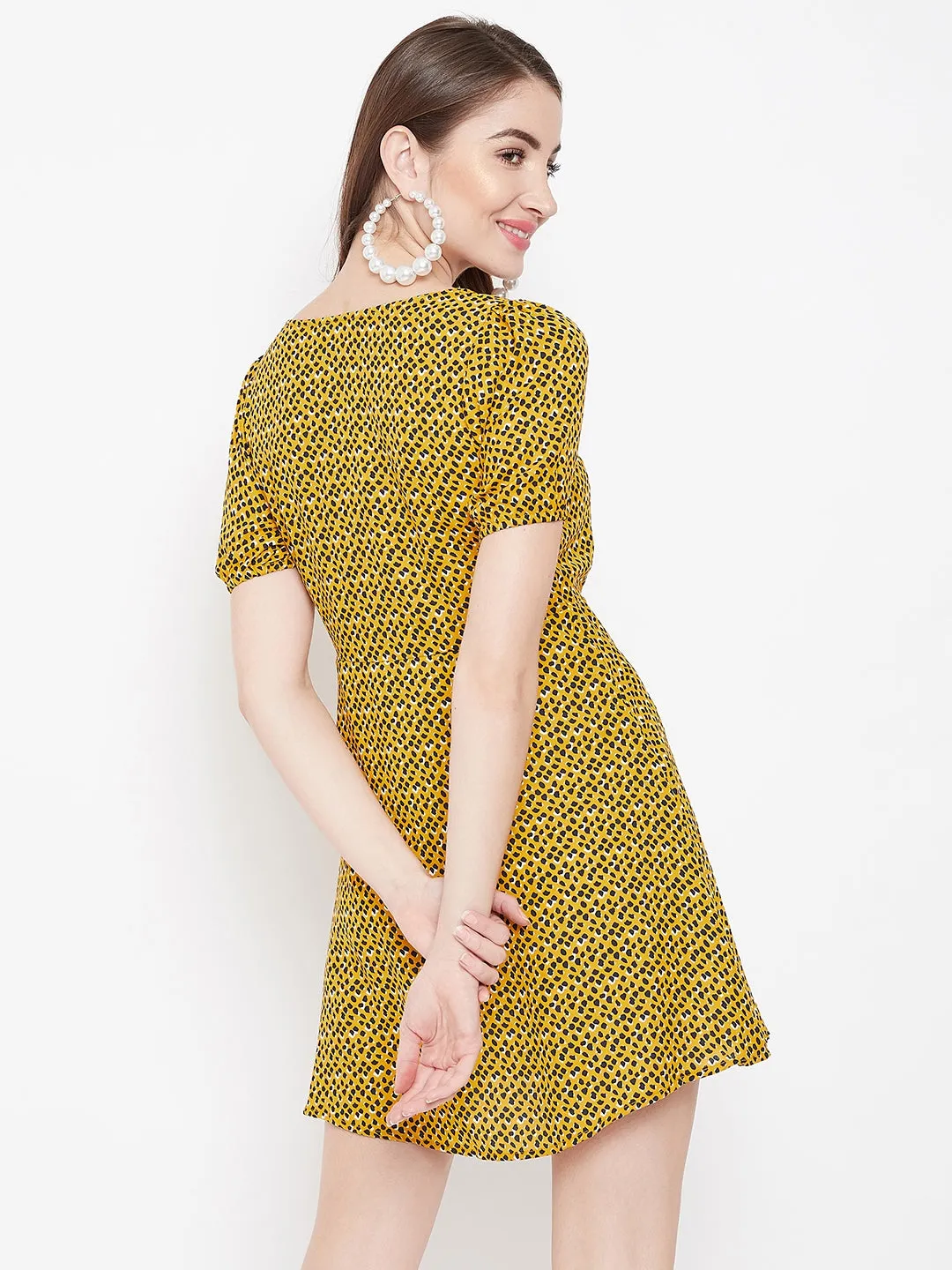 Berrylush Women Yellow & Black Animal Printed V-Neck Button-Up A-Line Mini Dress