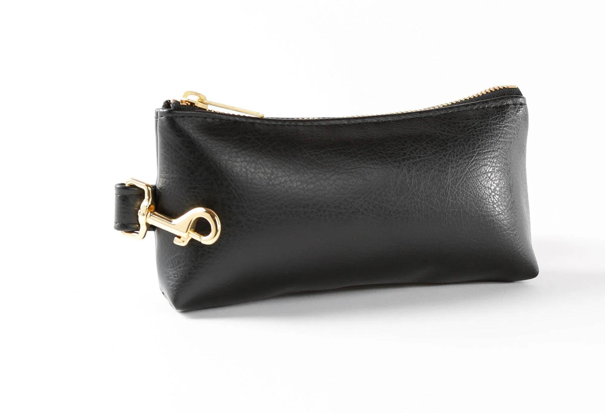 Classic Black SIGNATURE IT BAG • Pouch